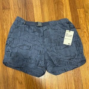 NWT REI-Coop Sahara Amphib Hiking Shorts